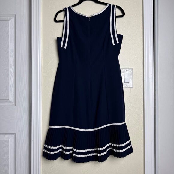 VTG Sonia K Navy & White Sleeveless Dress w/ Pleated Hem Button Front Sz M - Picture 5 of 10